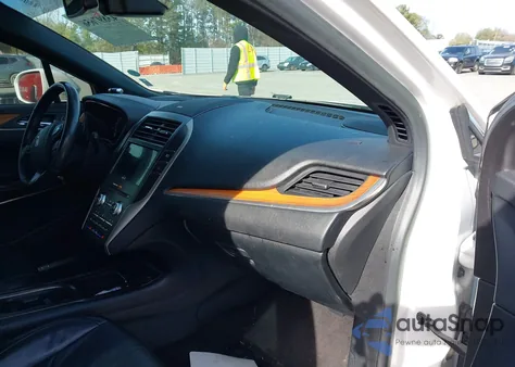 2019 Lincoln Mkc Reserve из США, поврежденный, VIN 5LMCJ3D91KUL00302